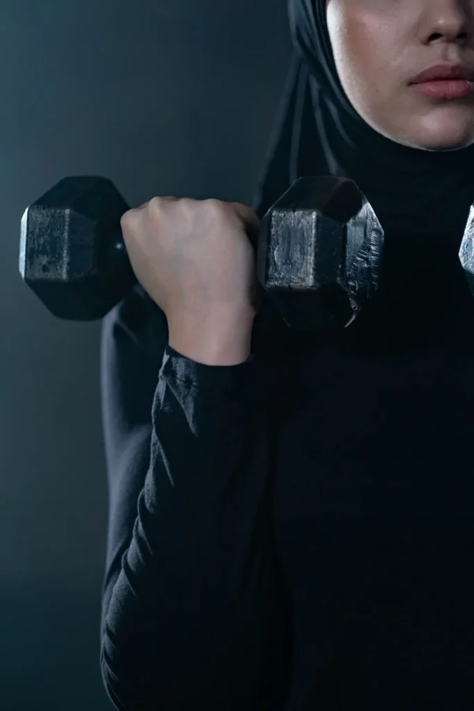 Créatine pour les femmes : force, poids et idées reçues (Maroc)