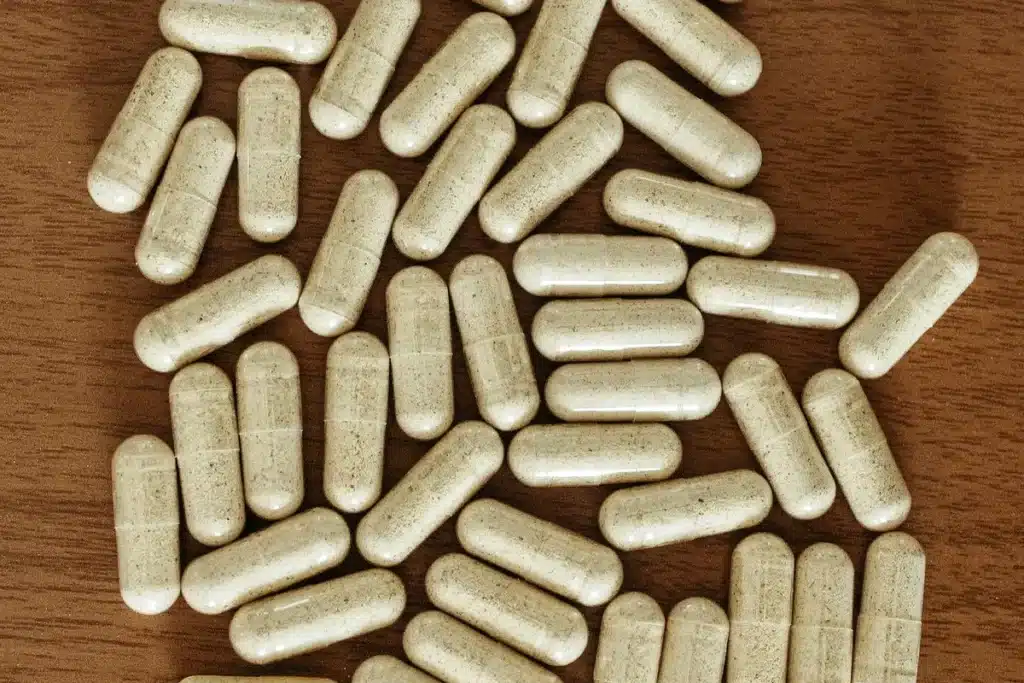 المكمّلات الغذائية التي لا يجب الجمع بينها أبداً (دليل المغاربة)